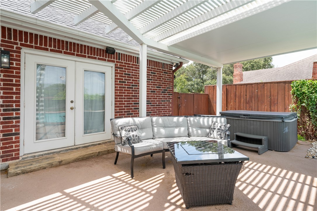 2805 Macbeth Property Photo 35