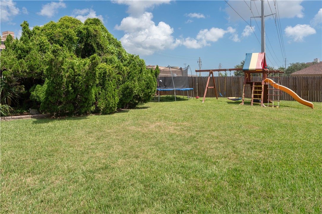 2805 Macbeth Property Photo 38
