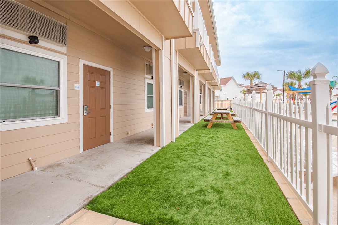 15034 Aruba 109 Property Photo 5