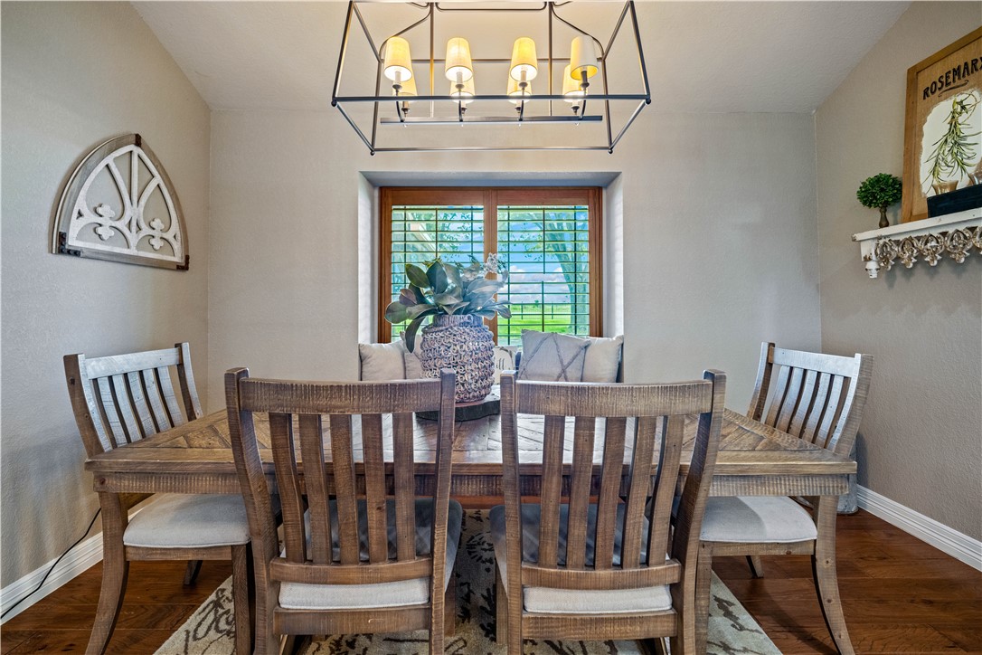 4279 Fm 791 Property Photo 19