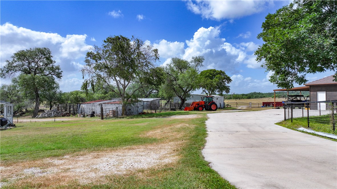 4279 Fm 791 Property Photo 28