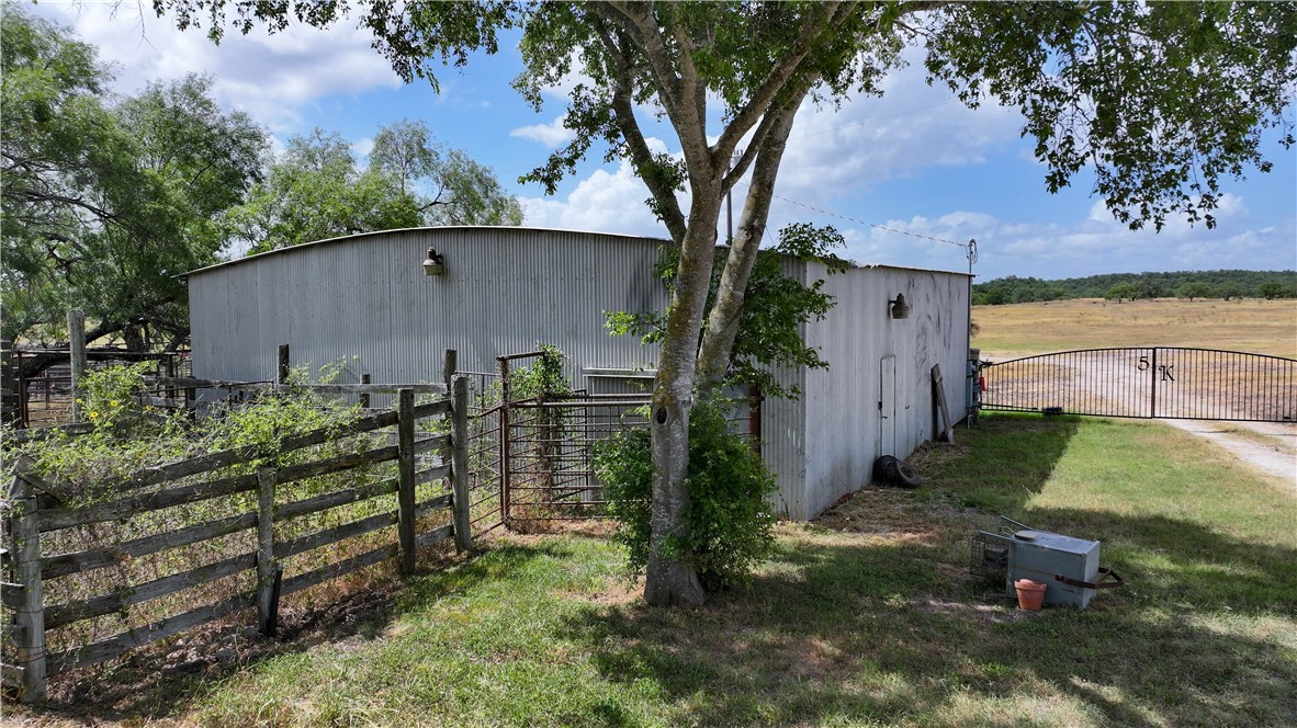 4279 Fm 791 Property Photo 30
