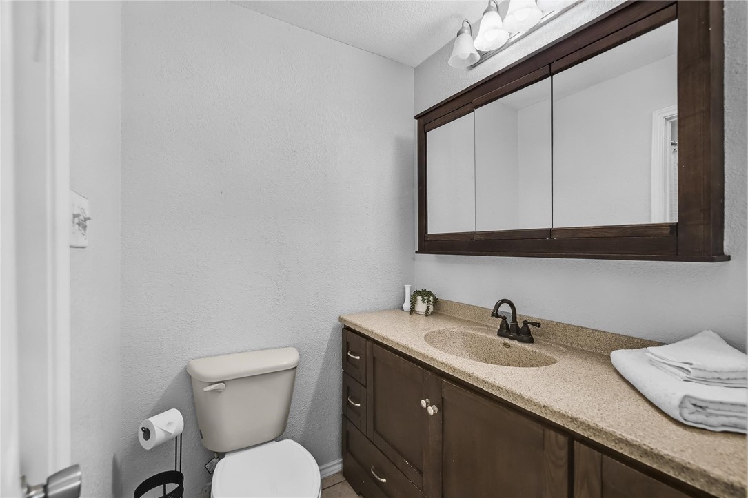 3345 Laguna Shores Road Property Photo 19