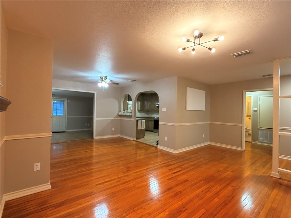 1550 Melbourne Dr Property Photo 7