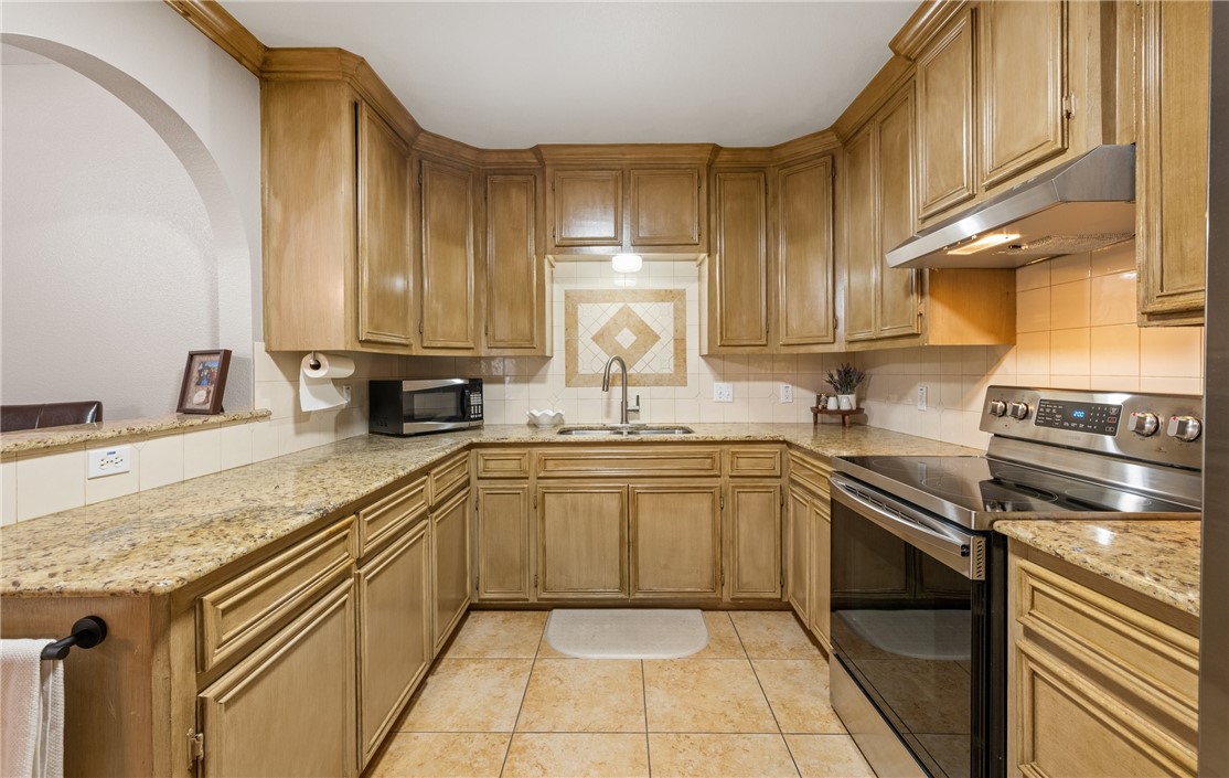 1550 Melbourne Dr Property Photo 16