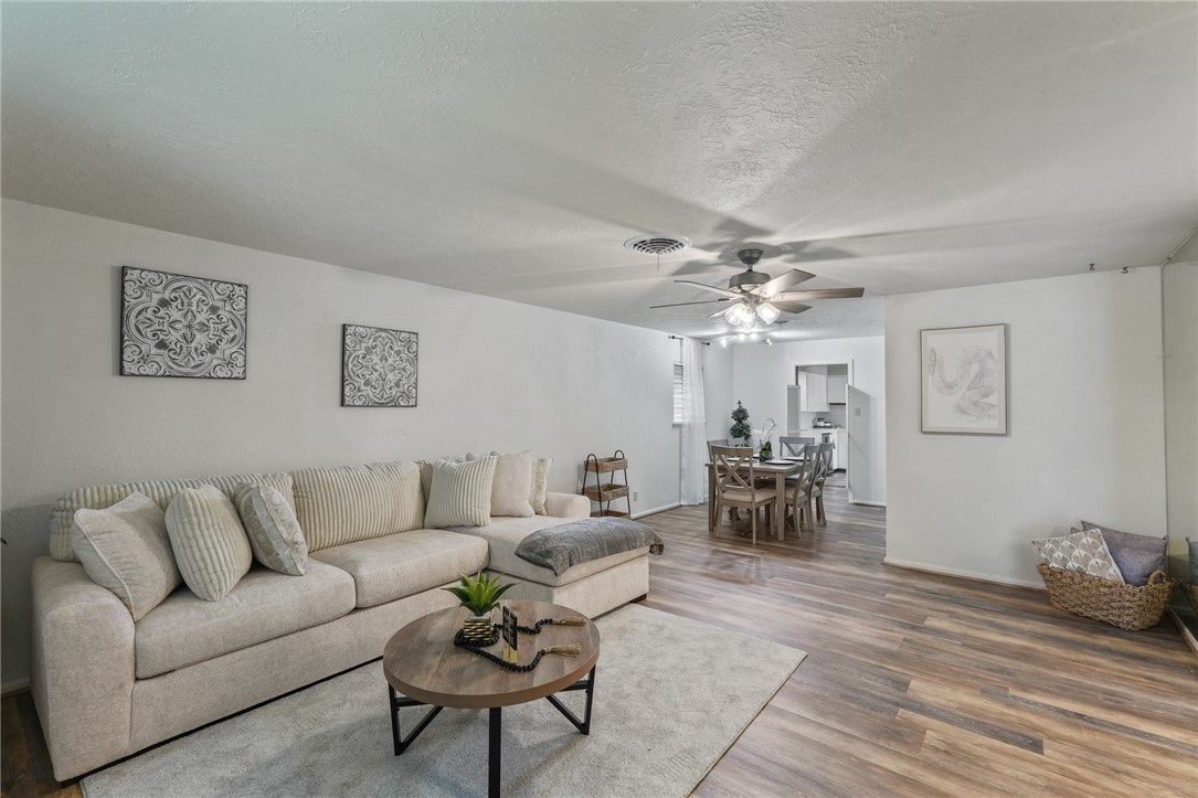 530 Belleview Dr Property Photo 7