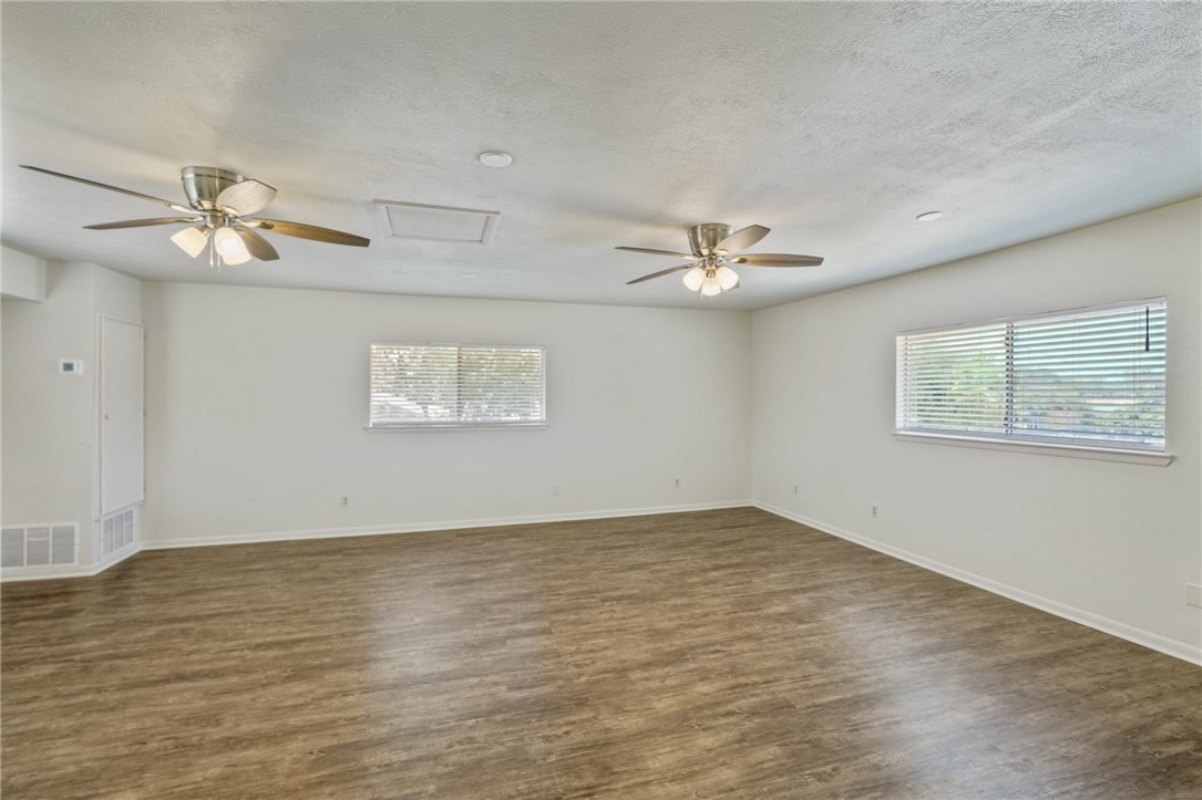 530 Belleview Dr Property Photo 27