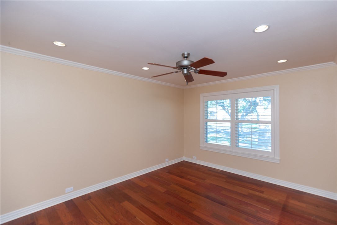 257 Cape May Dr Property Photo 4