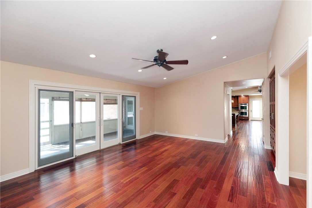 257 Cape May Dr Property Photo 5