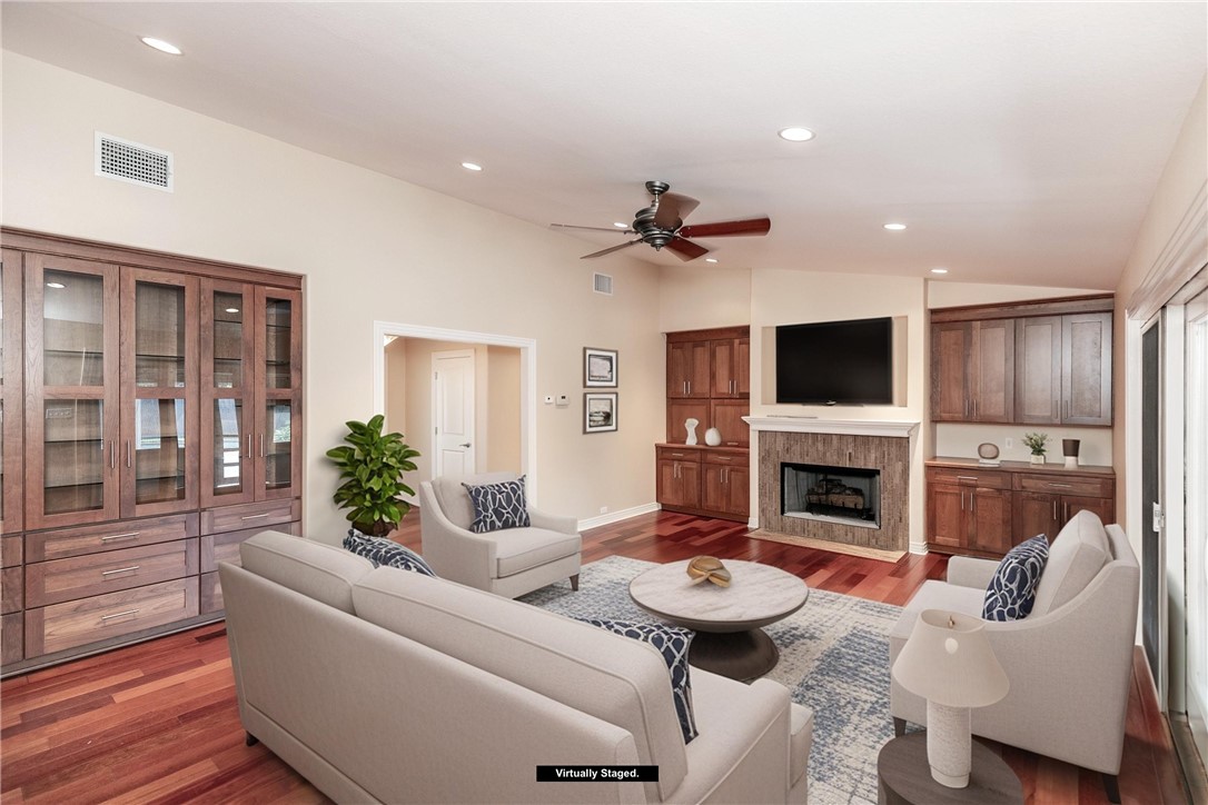 257 Cape May Dr Property Photo 6