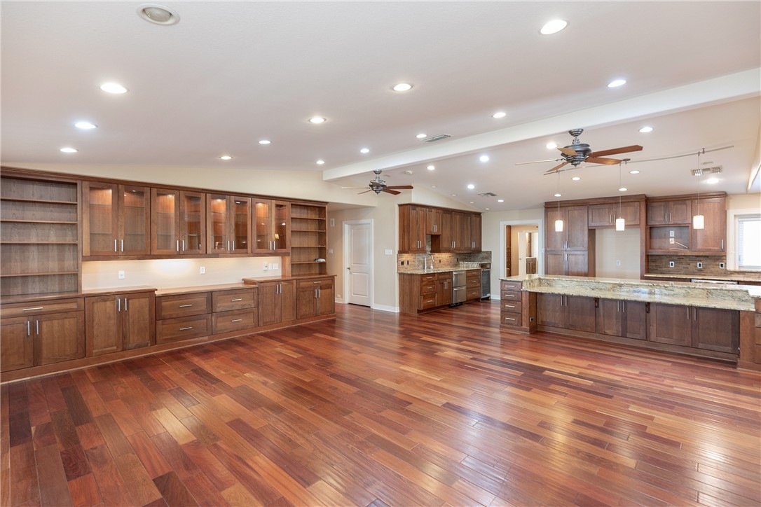 257 Cape May Dr Property Photo 11