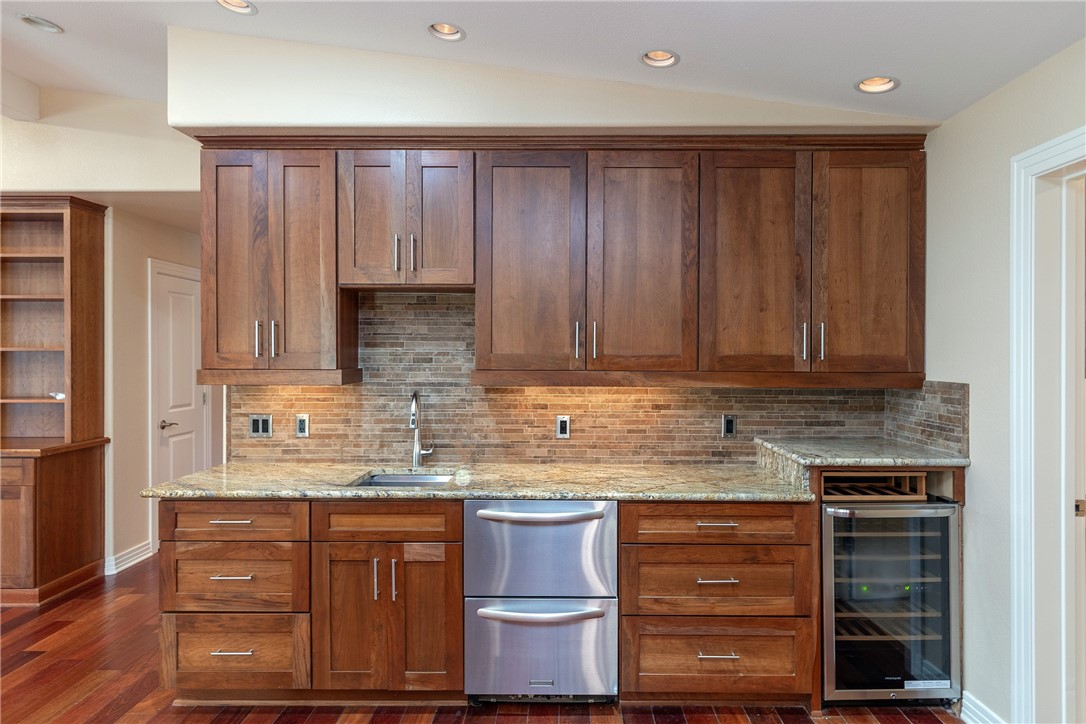 257 Cape May Dr Property Photo 16