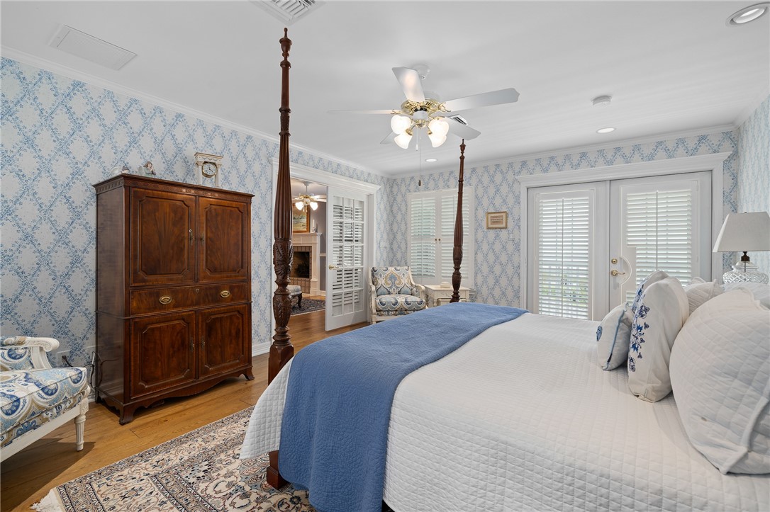 334 Pebble Beach Dr Property Photo 23