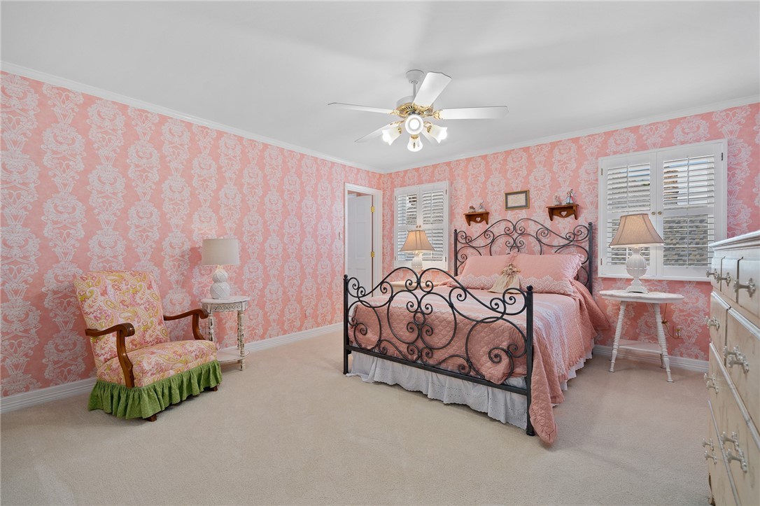 334 Pebble Beach Dr Property Photo 28