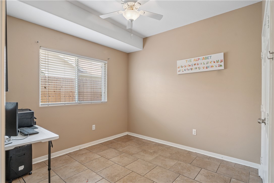 1104 Imperial St Property Photo 13