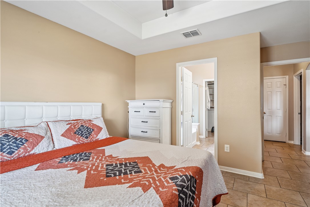 1104 Imperial St Property Photo 15