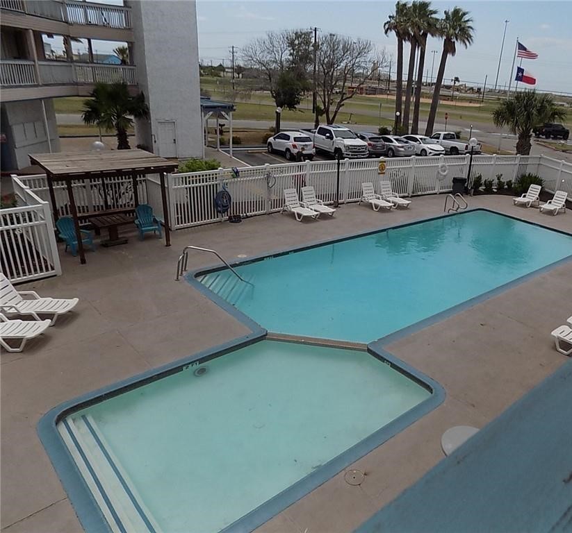 3938 Surfside Blvd 2312 Property Photo 19