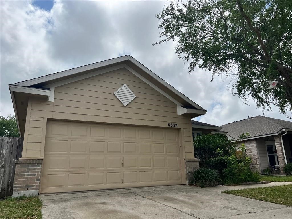 6533 Fenwick Dr Property Photo 1