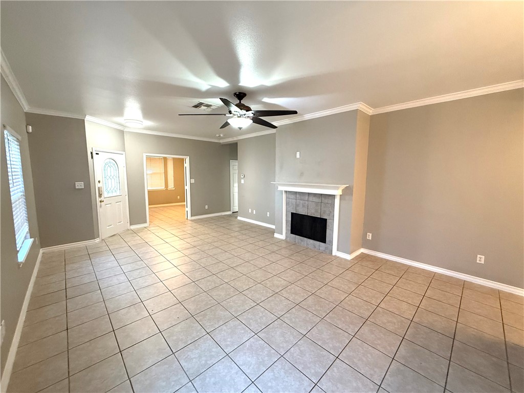 6533 Fenwick Dr Property Photo 5