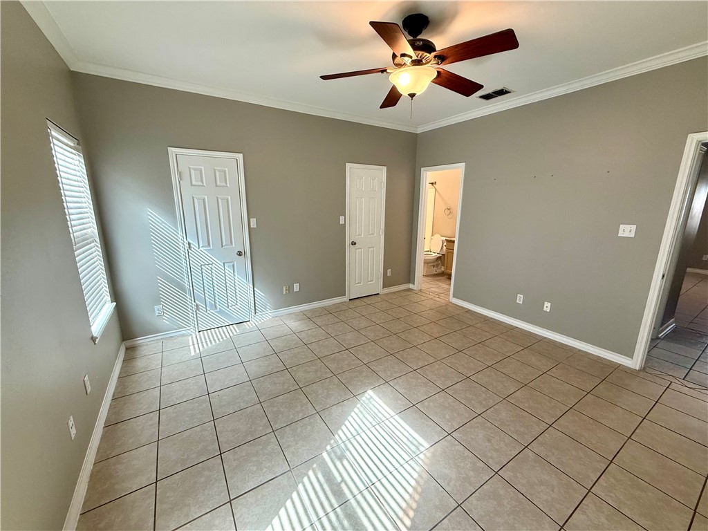 6533 Fenwick Dr Property Photo 21