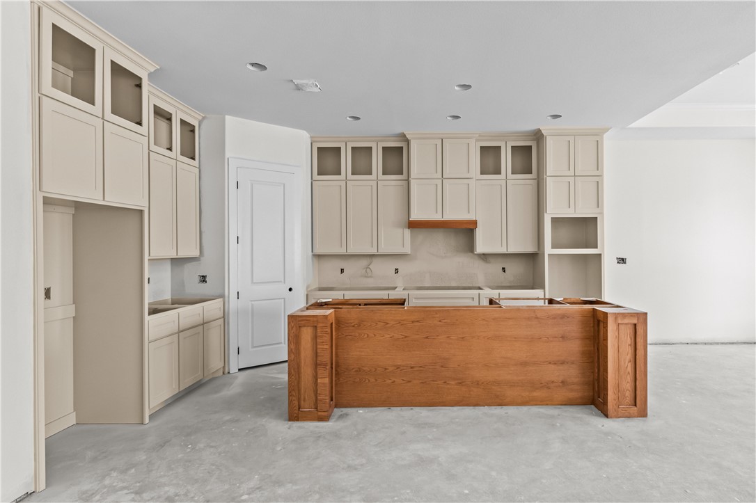 4022 Talbot Dr Property Photo 4