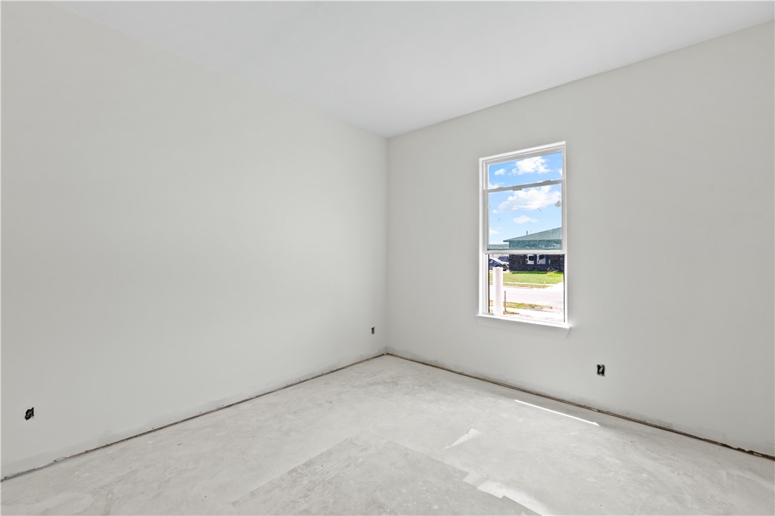 4022 Talbot Dr Property Photo 20