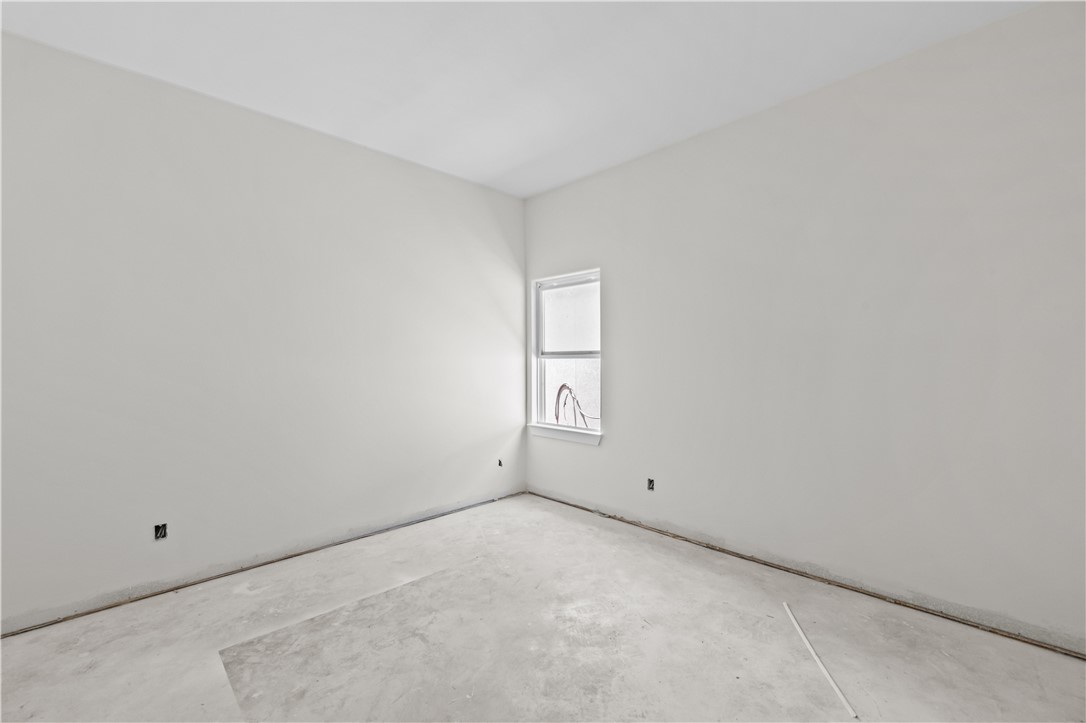 4022 Talbot Dr Property Photo 23