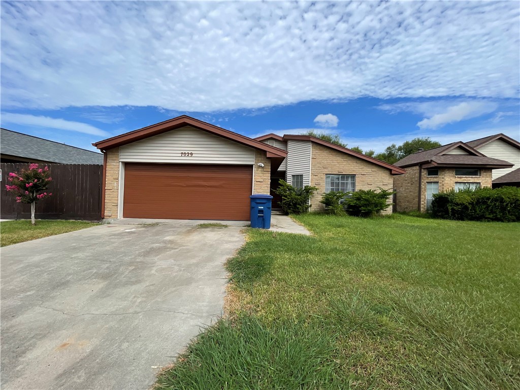 7029 Clubgate Dr Property Photo 1