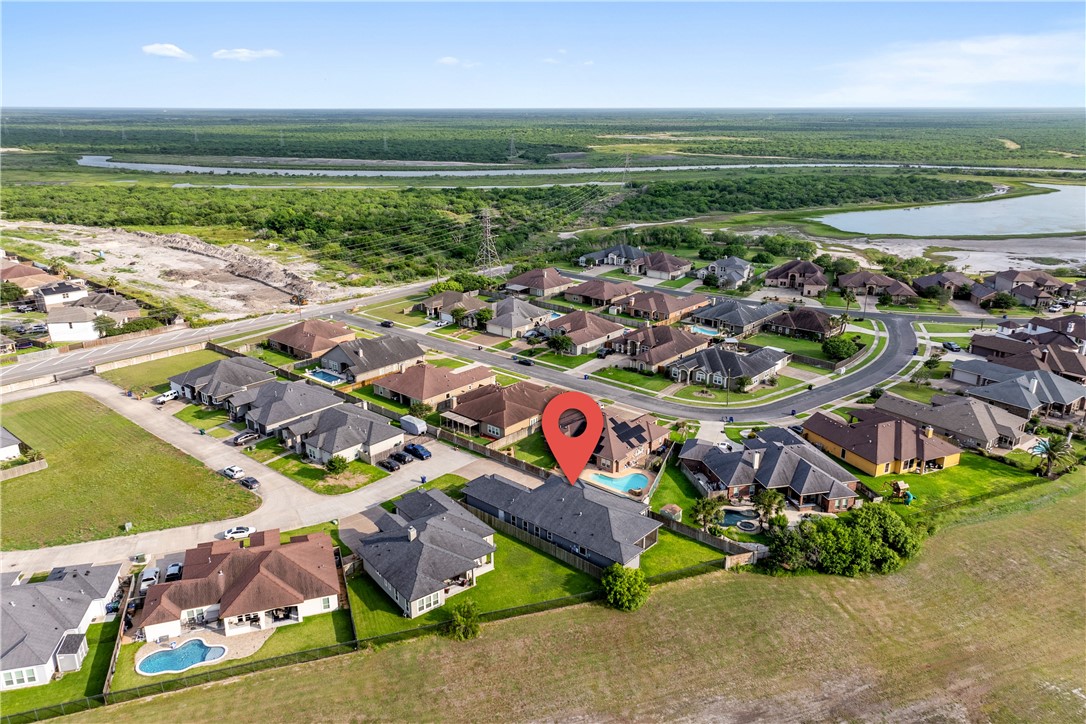 6421 Aikman Property Photo 36