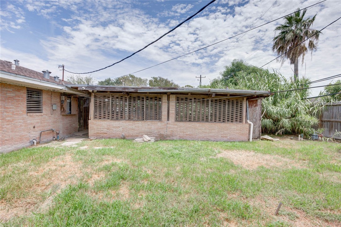 445 Troy Dr Property Photo 25