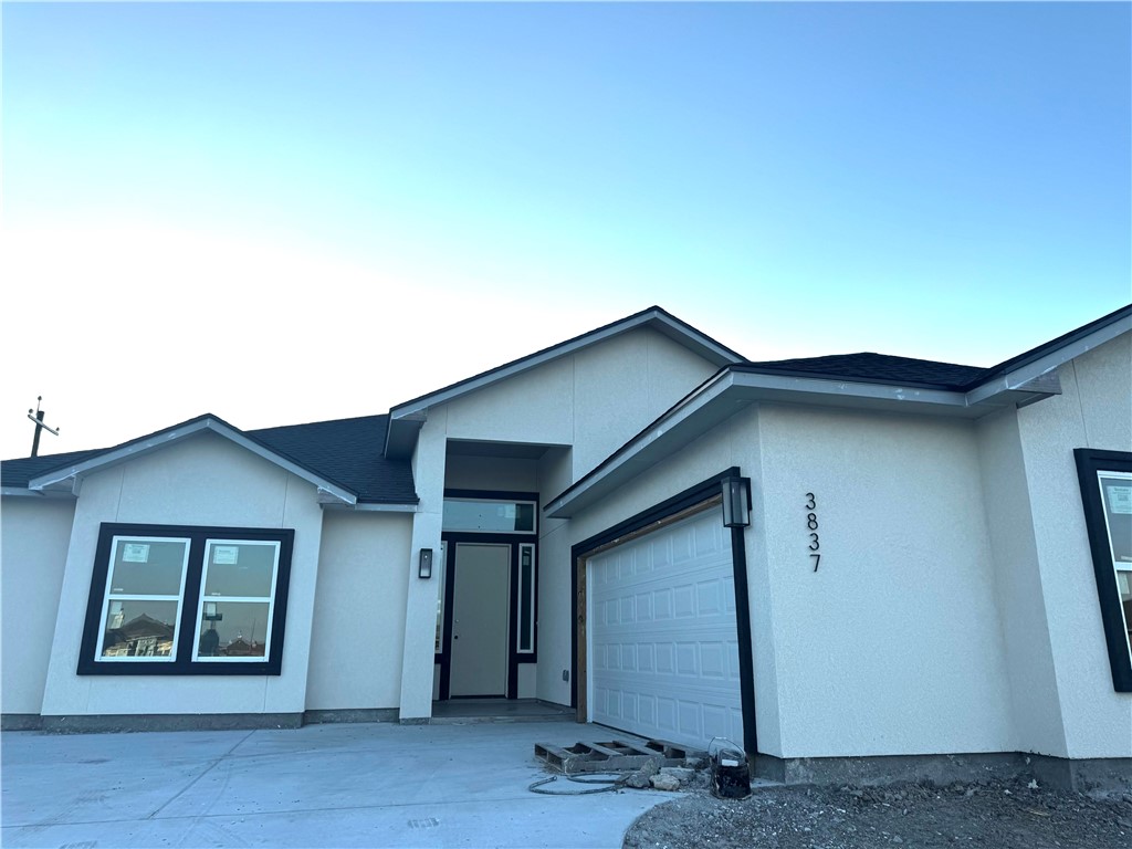 3837 Morteza Dr Property Photo 2
