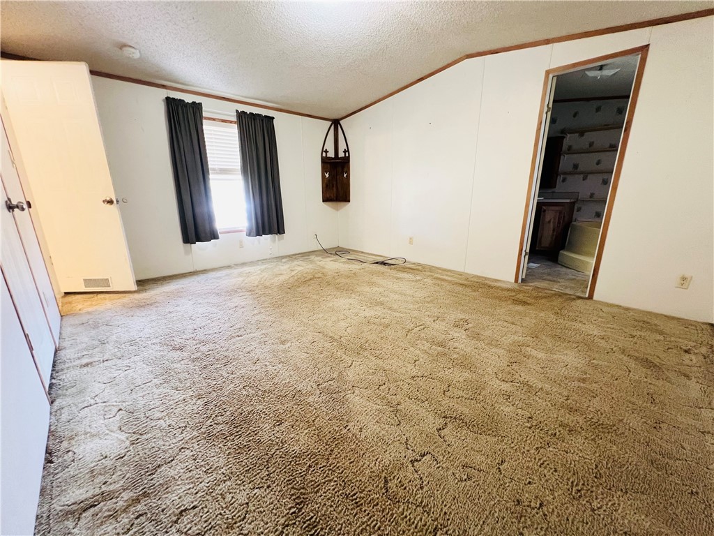 186 County Road 161 Property Photo 7