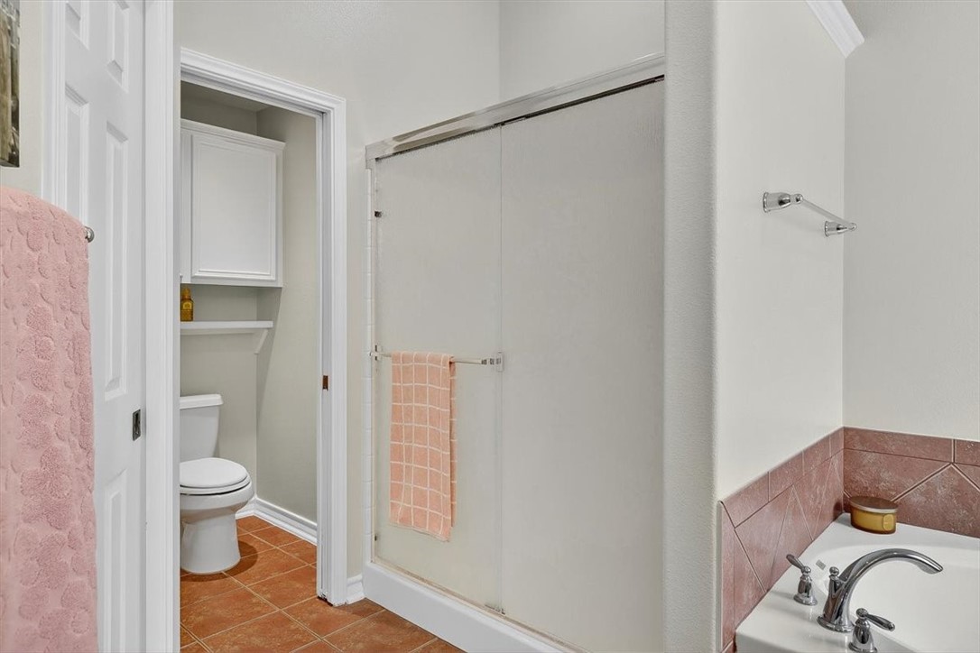 3902 Greystone Dr Property Photo 25