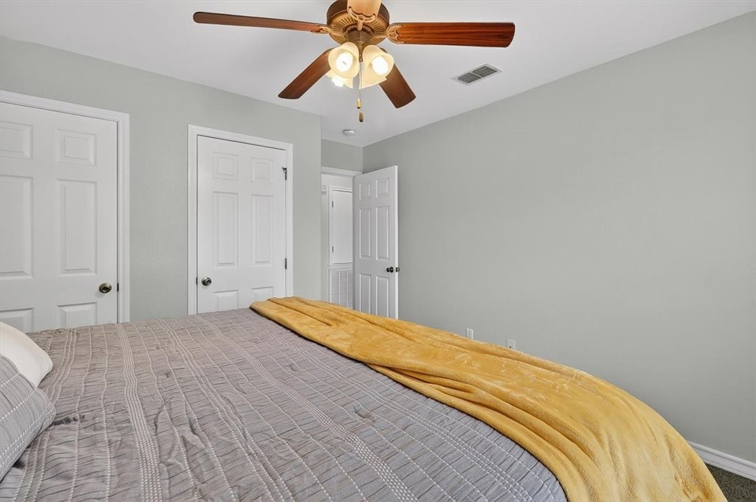 3902 Greystone Dr Property Photo 32