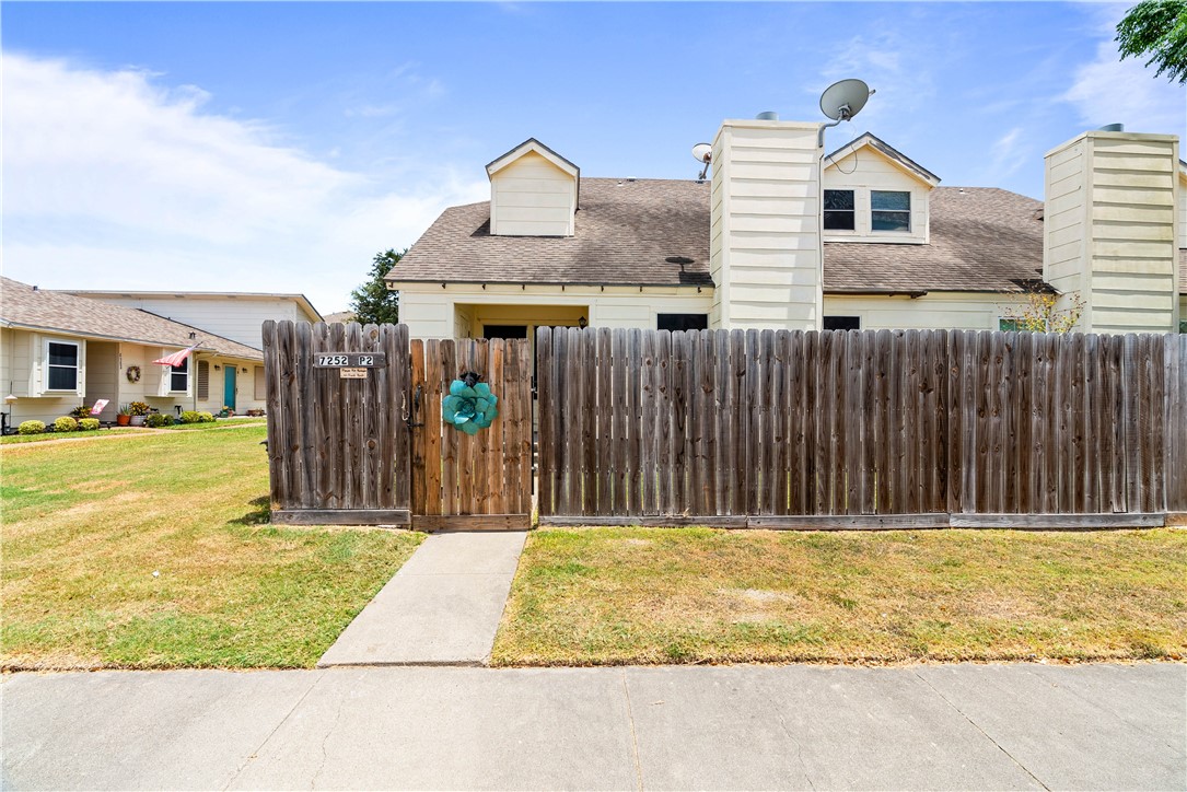 7252 Mansions P-2 Property Photo 3