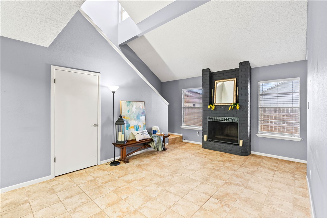 7252 Mansions P-2 Property Photo 13