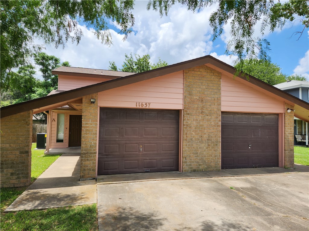 11657 Flatrock Crossing A Property Photo 1