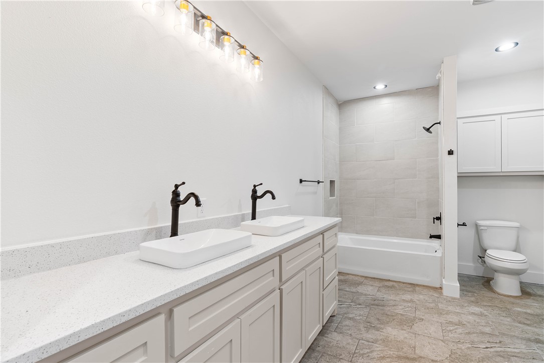 4873 Fm 666 Property Photo 11