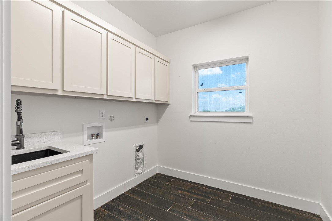 4873 Fm 666 Property Photo 30