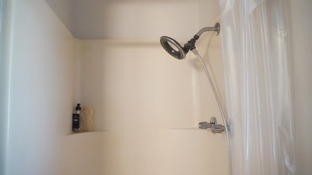 210 E Clayton St Property Photo 18