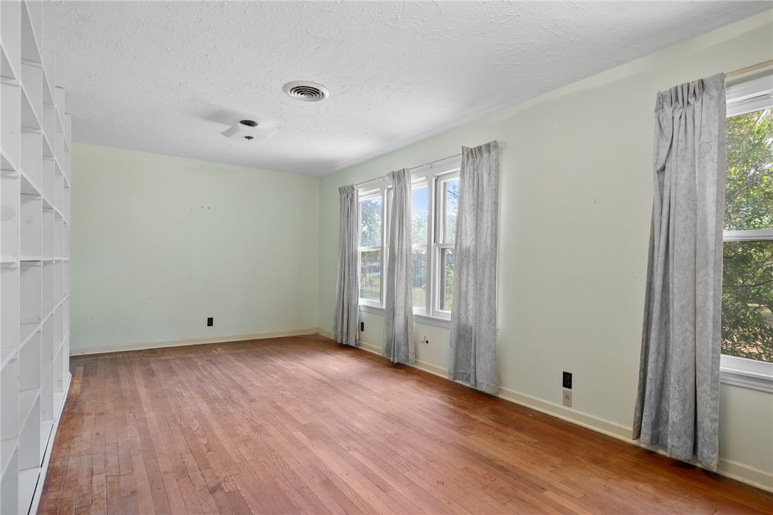 14289 State Highway 188 Property Photo 7