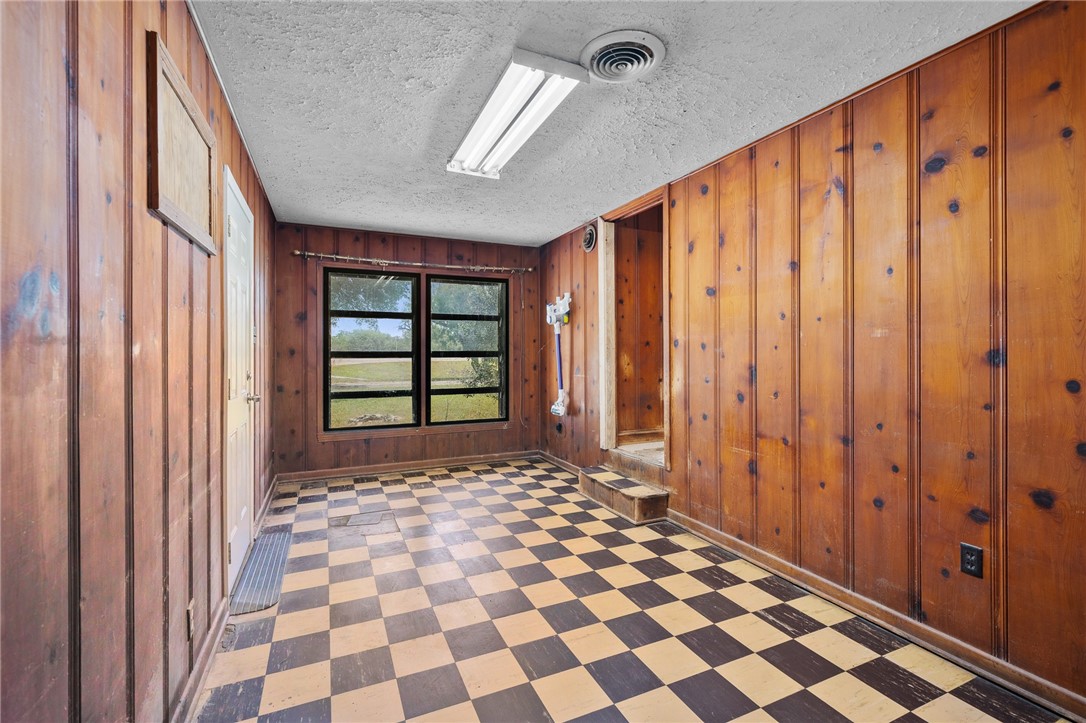 14289 State Highway 188 Property Photo 13