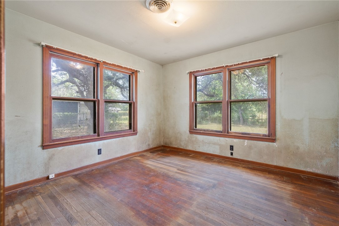 14289 State Highway 188 Property Photo 15