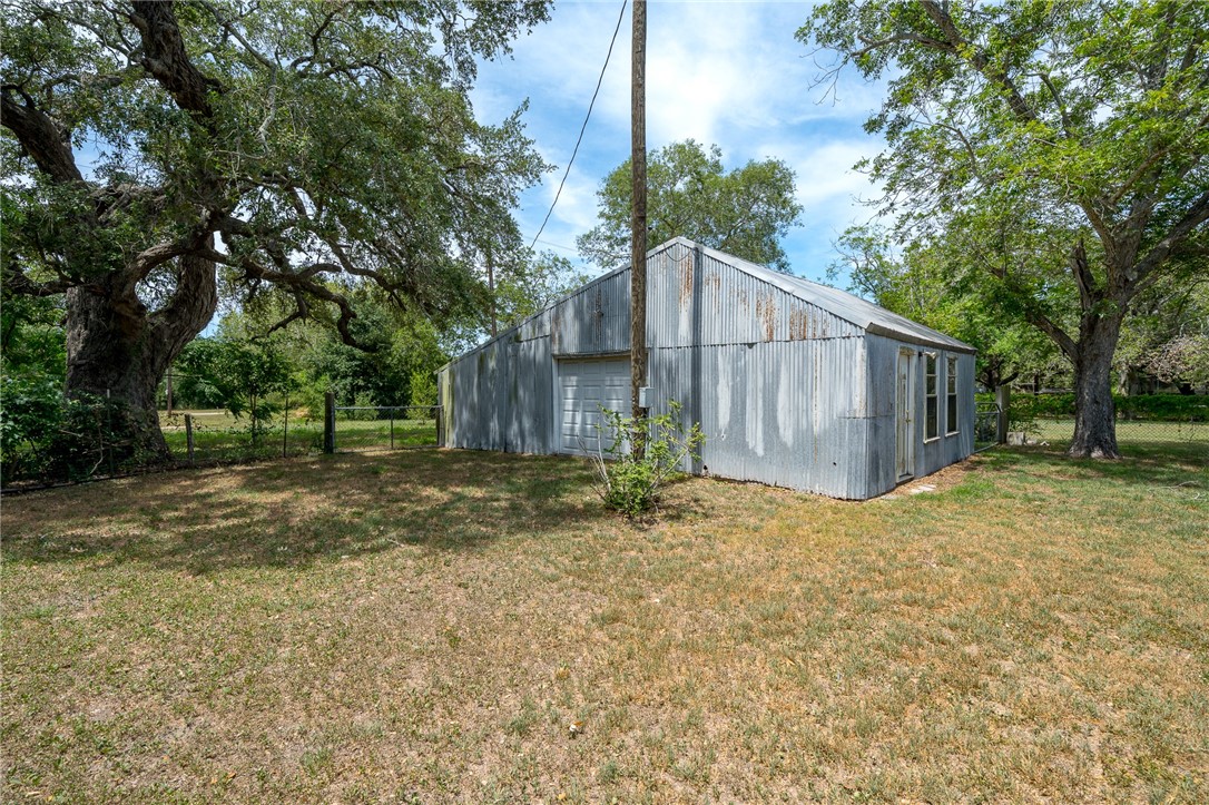 14289 State Highway 188 Property Photo 24