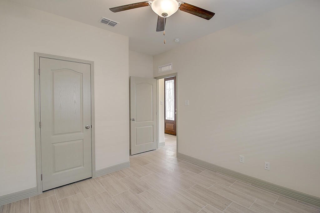 2205 Crystal Bay Dr Property Photo 33