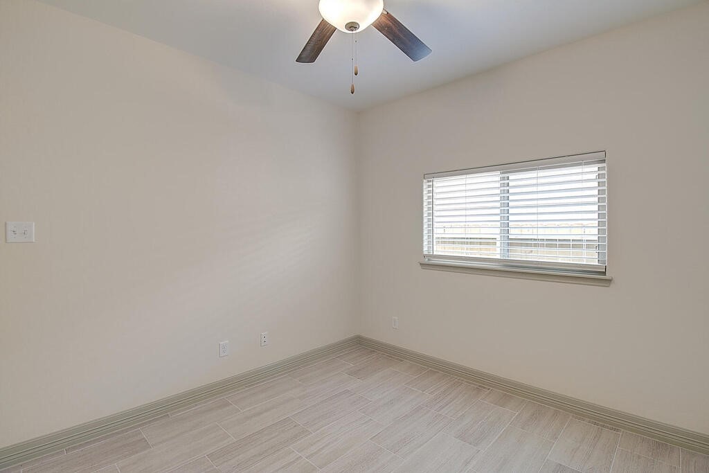 2205 Crystal Bay Dr Property Photo 35