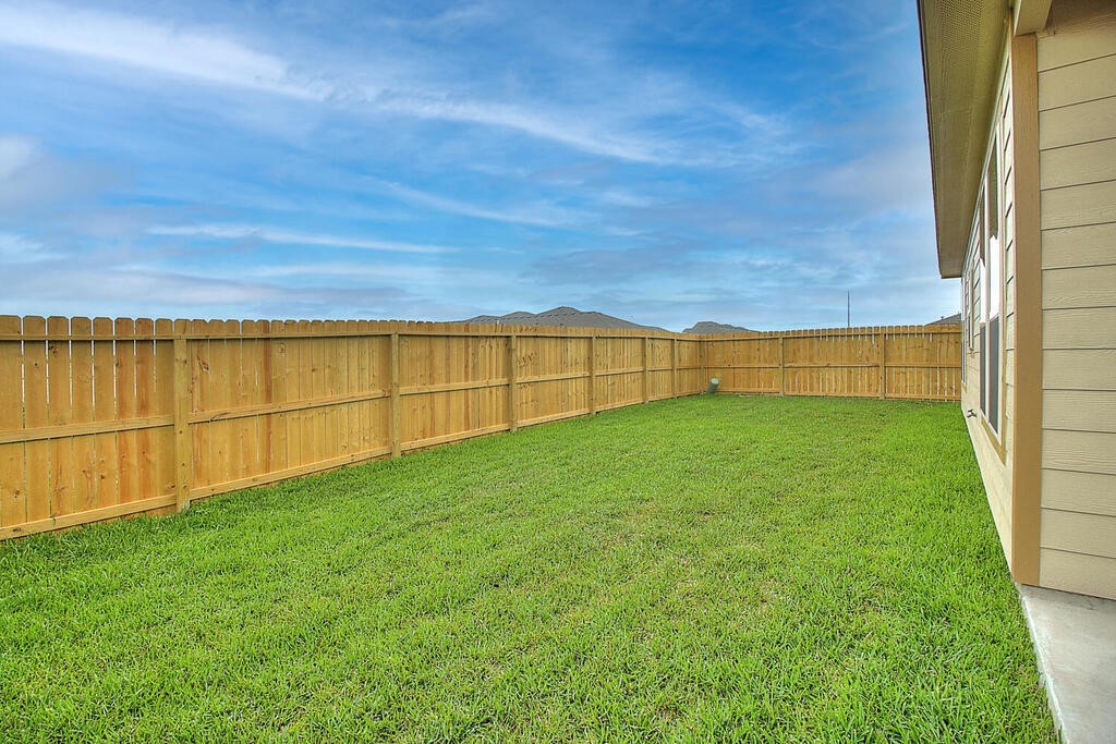 2205 Crystal Bay Dr Property Photo 40