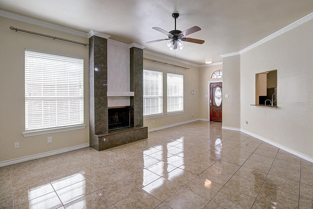 6226 Brockhampton St Property Photo 6