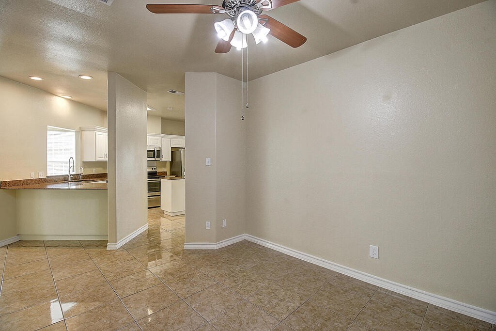 6226 Brockhampton St Property Photo 10