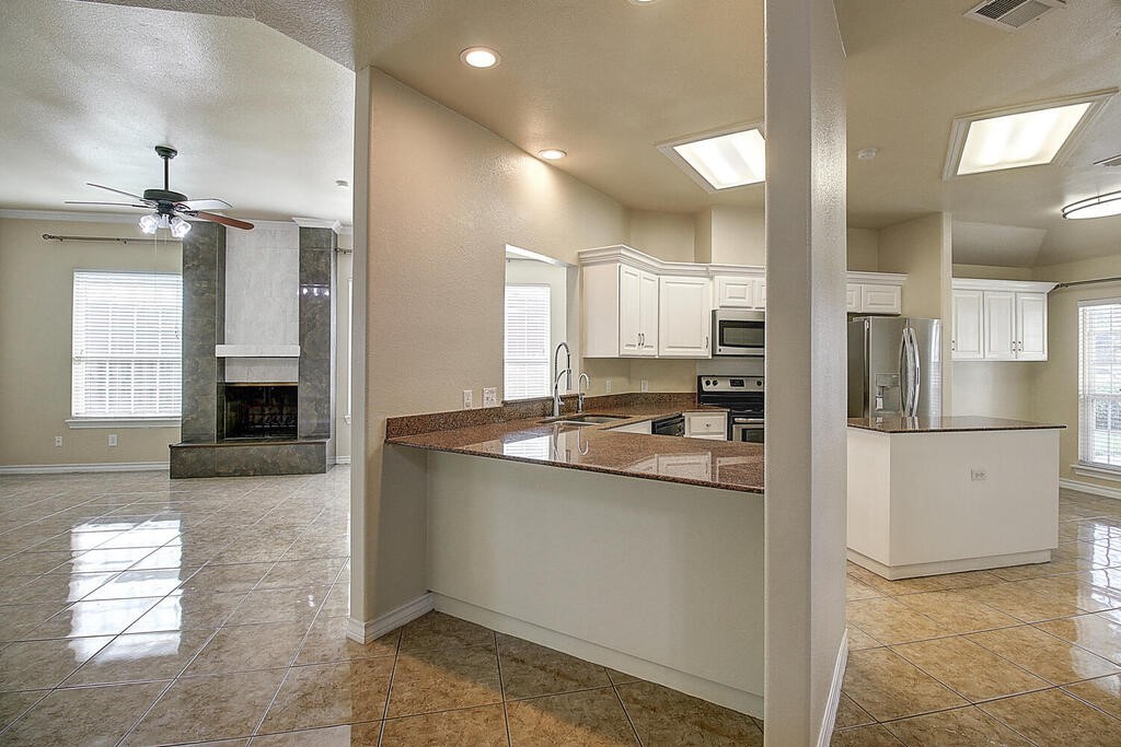 6226 Brockhampton St Property Photo 14